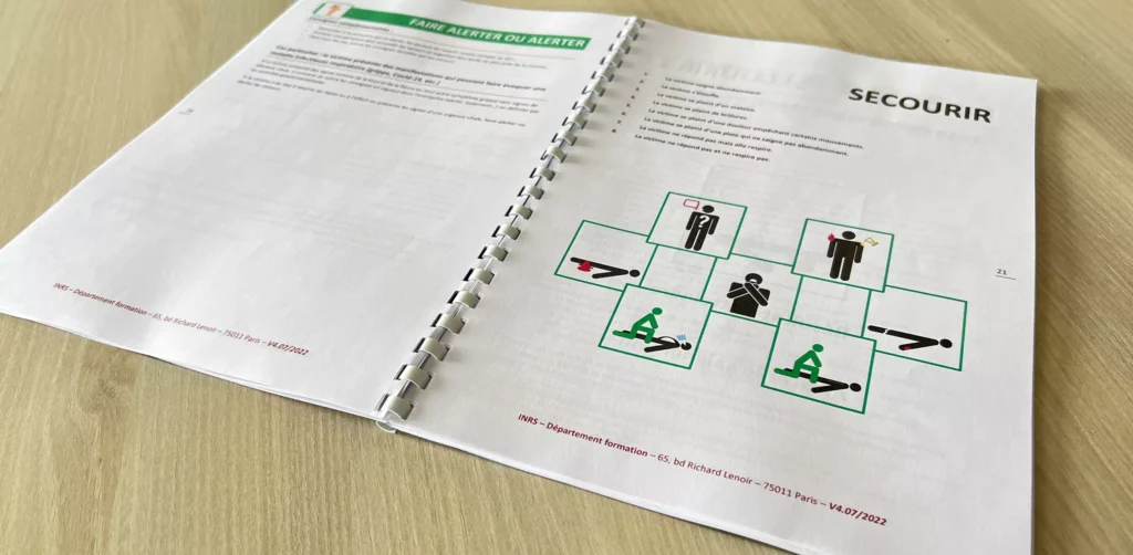 Une photo du guide des données techniques de la formation SST initiale