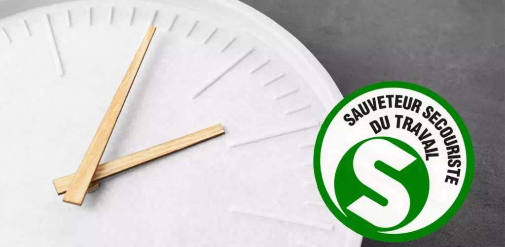 Une horloge qui représente la durée de la formation SST – Sauveteur Secouriste du Travail