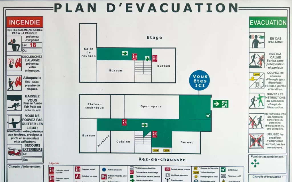 La formation évacuation incendie parle aussi du plan d'évacuation obligatoire dans les entreprises.